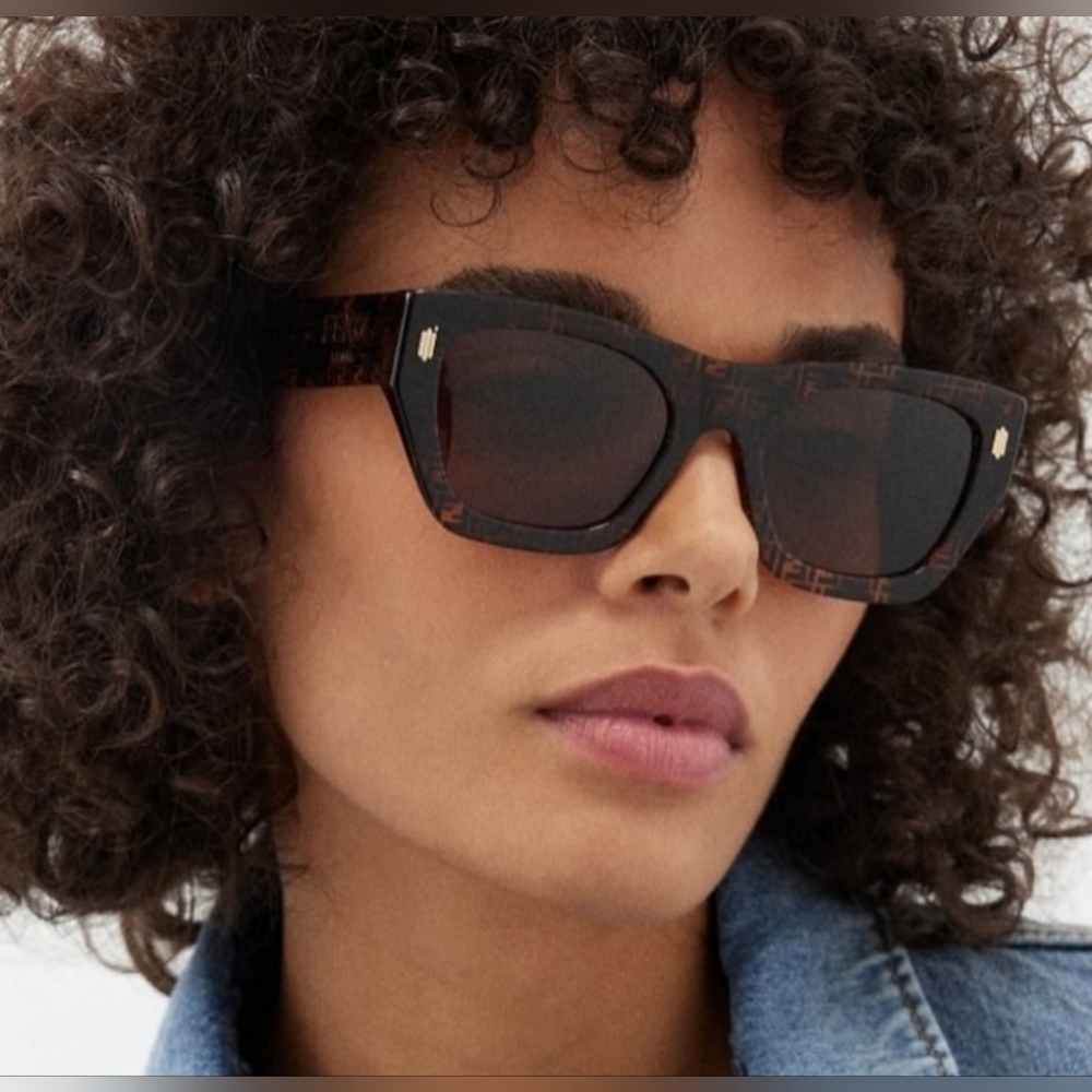 Fendi Women's Tortoise Shell Sunglasses